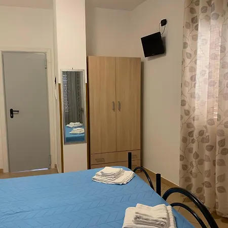 Bed & Breakfast Florida Sul Mare Via Faro 30